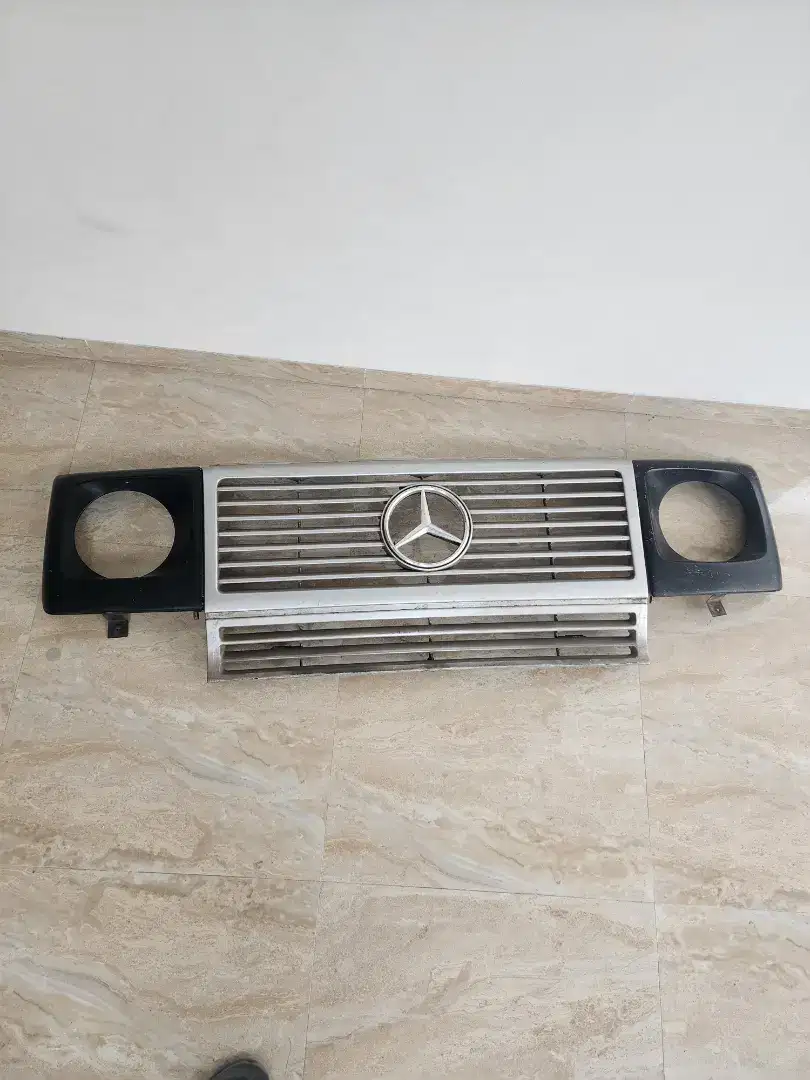 Mercedes W463 w460 grill set