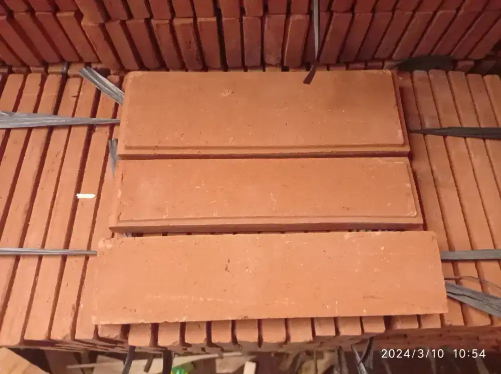 Bata terakota kualitas presisi