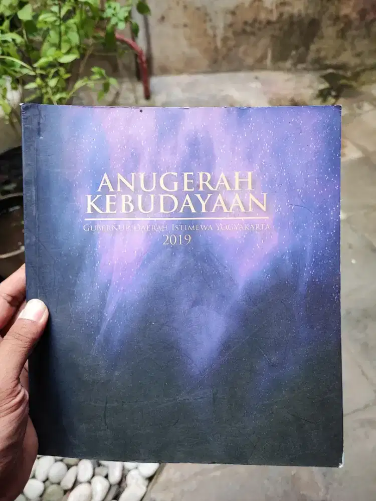 Buku Anugerah Kebudayaan Gubernur DIY 2019