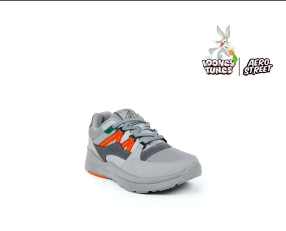 Aerostreet x Looney Tones Bugs Bunny