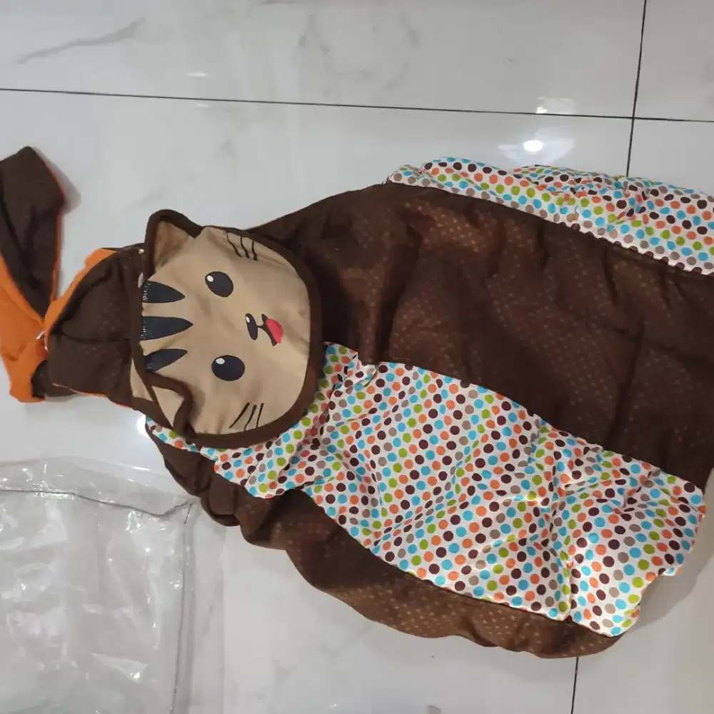 Gendongan Bayi Dialogue