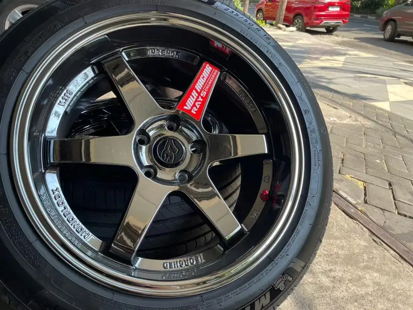 Velg R18 JF LUXURY