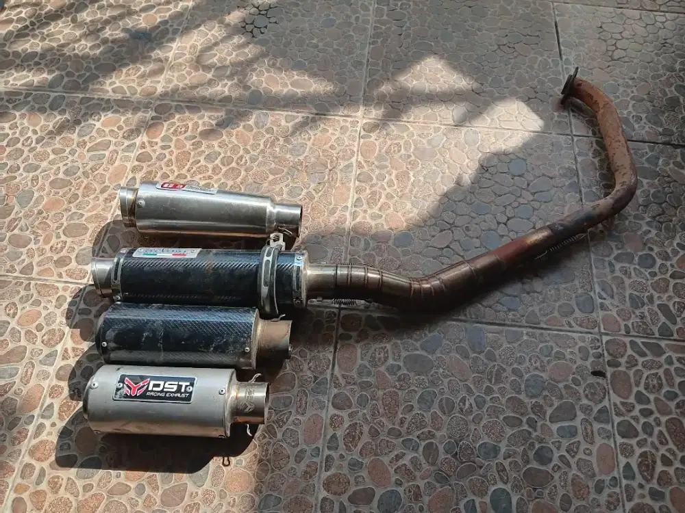 Knalpot racing yamaha R15v3