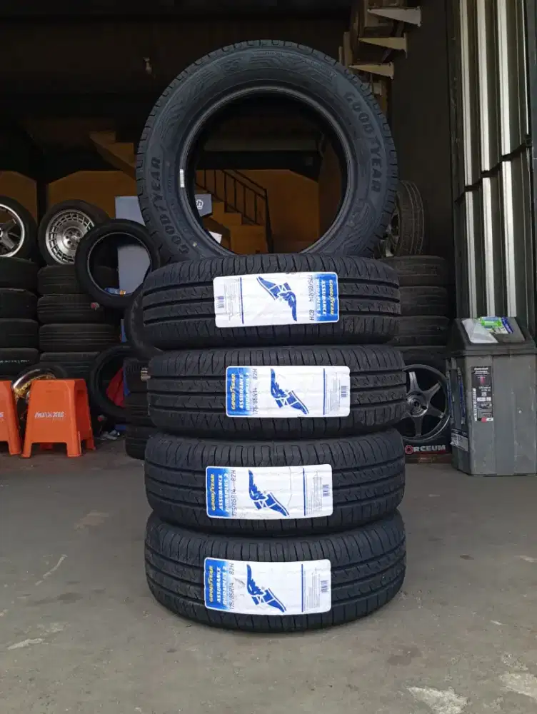 Ban goodyear 175 65 14
