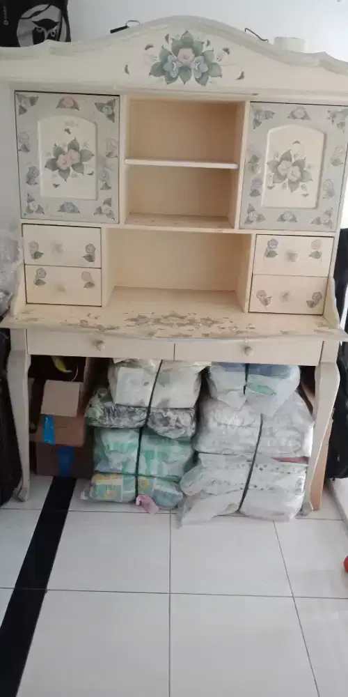 MAU JUAL CEPAT MURAH MEJA BELAJAR KLASIK