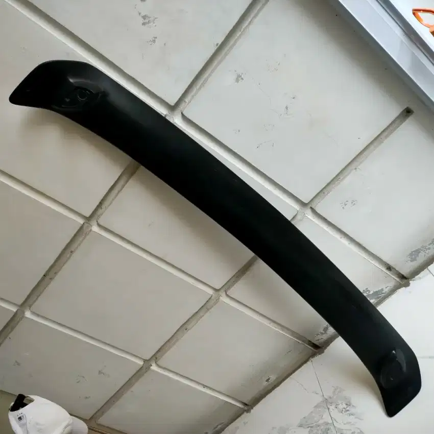 Dijual Heckspoiler original Zender BMW E34