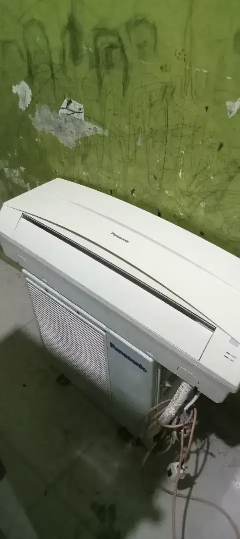 Menerima AC rusak, elektronik rusak lainya