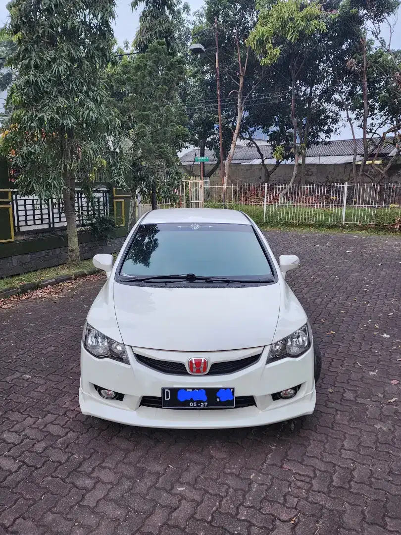 Civic FD 1.8 MT Pearl White