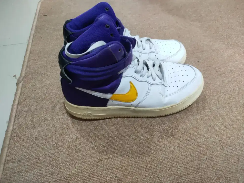 Koleksi pribadi Nike air force colabs NBA size 44 no box