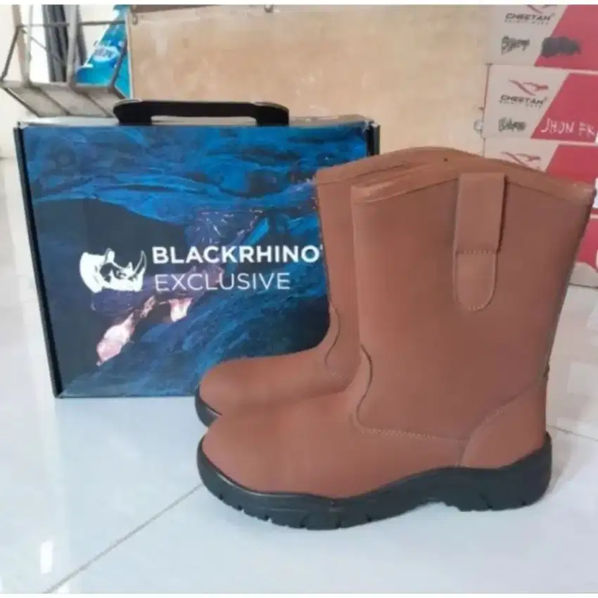 Safety shoes murah berkualitas