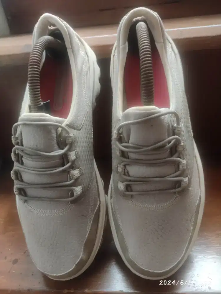 Skechers Walking Shoes