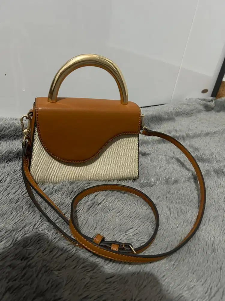 Tas Charles & Keith preloved