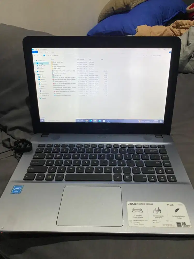 Laptop asus X441S