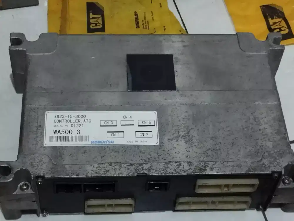 Kontroler controller transmisi Komatsu wheel Loader WA500-3