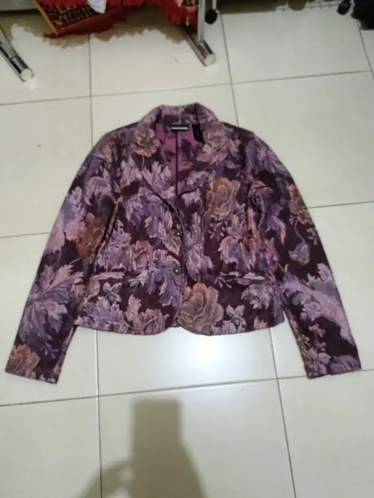 baju blazer wanita DKNY
original 
size M