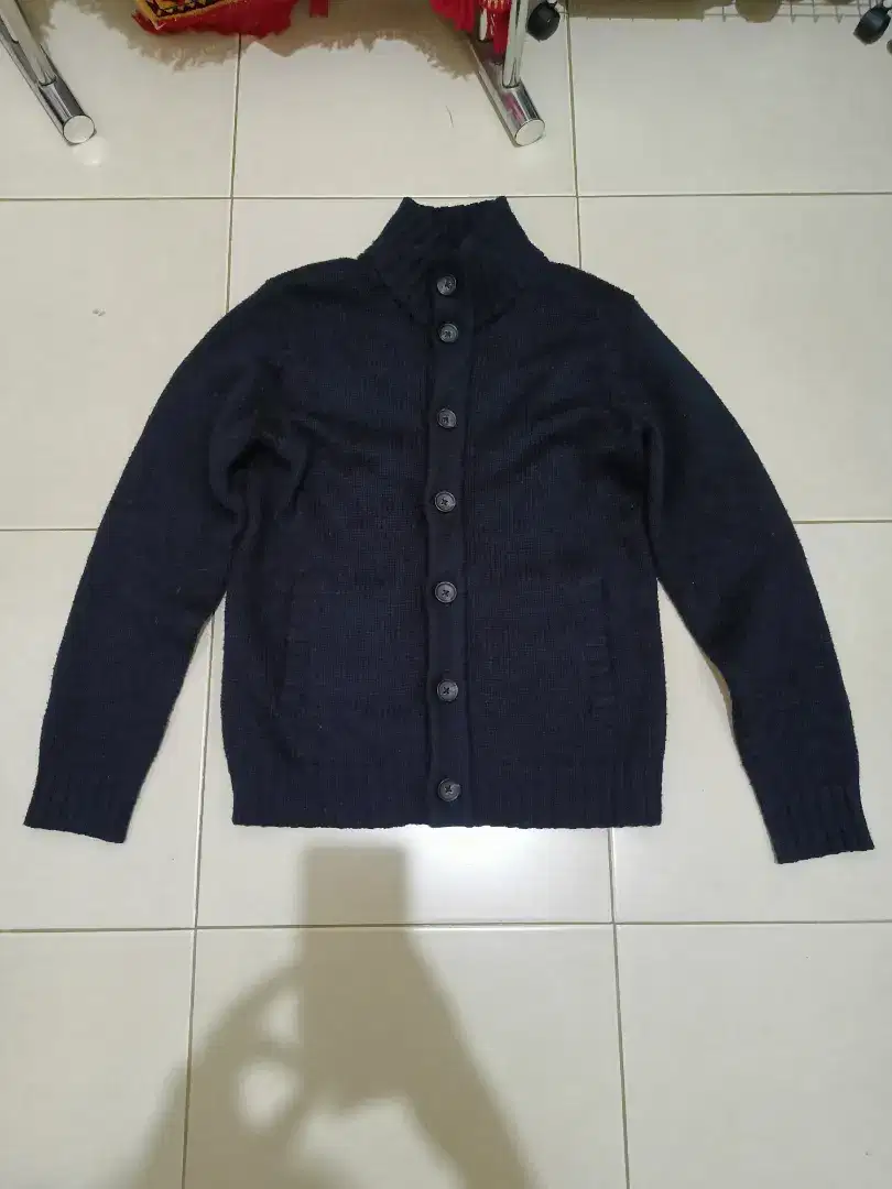 baju sweater UNIQLO  original  size M