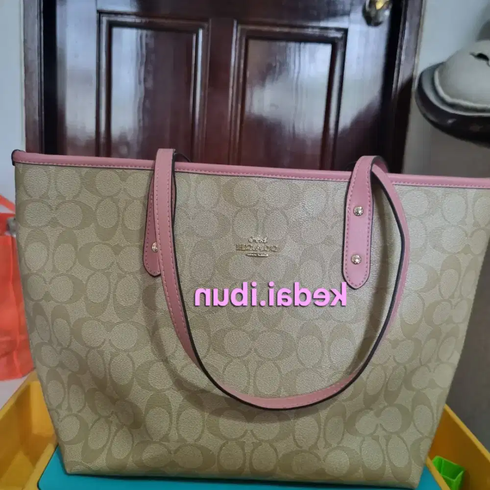 Tote Signature strap Pink coach
