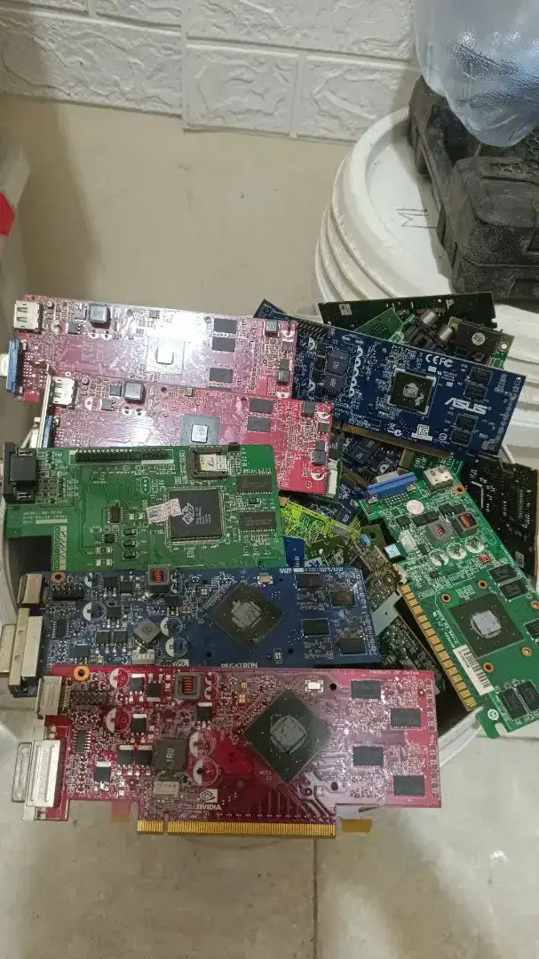 Terima beli VGA mobo
