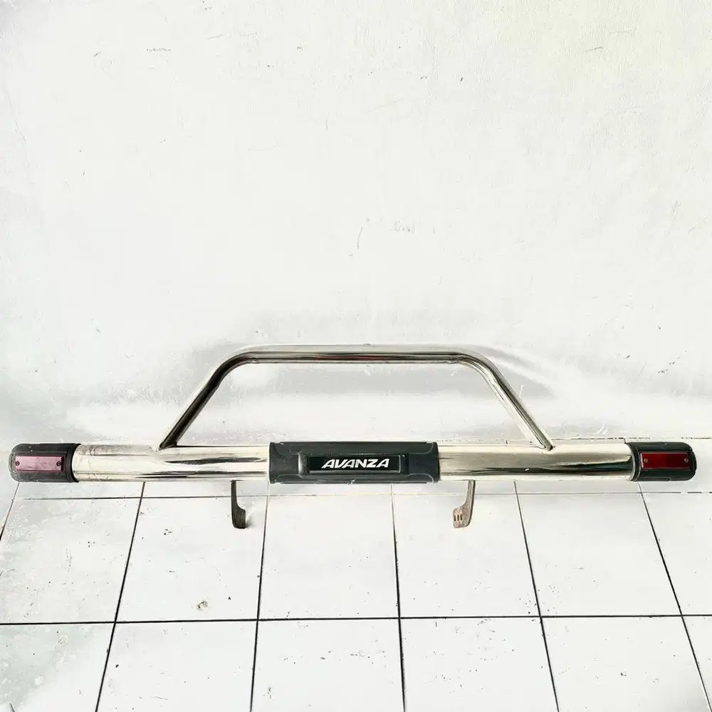 Tanduk Depan mobil Avanza Copotan Mobil Pribadi