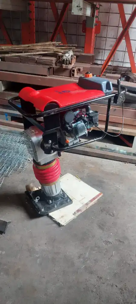 Stamper Kuda Honda Type 125 Gasoline / Pemadat Tanah