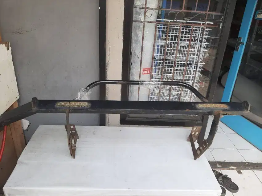 Tanduk Depan Bamper Mobil ARB