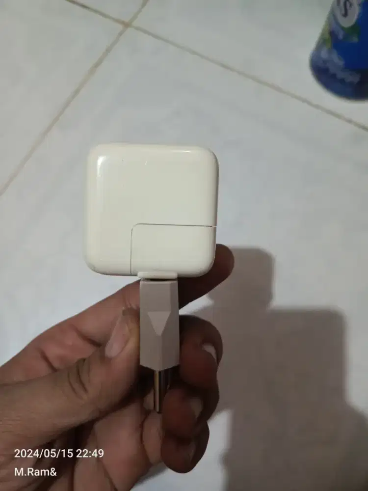 Charger Apple tab/iPad original