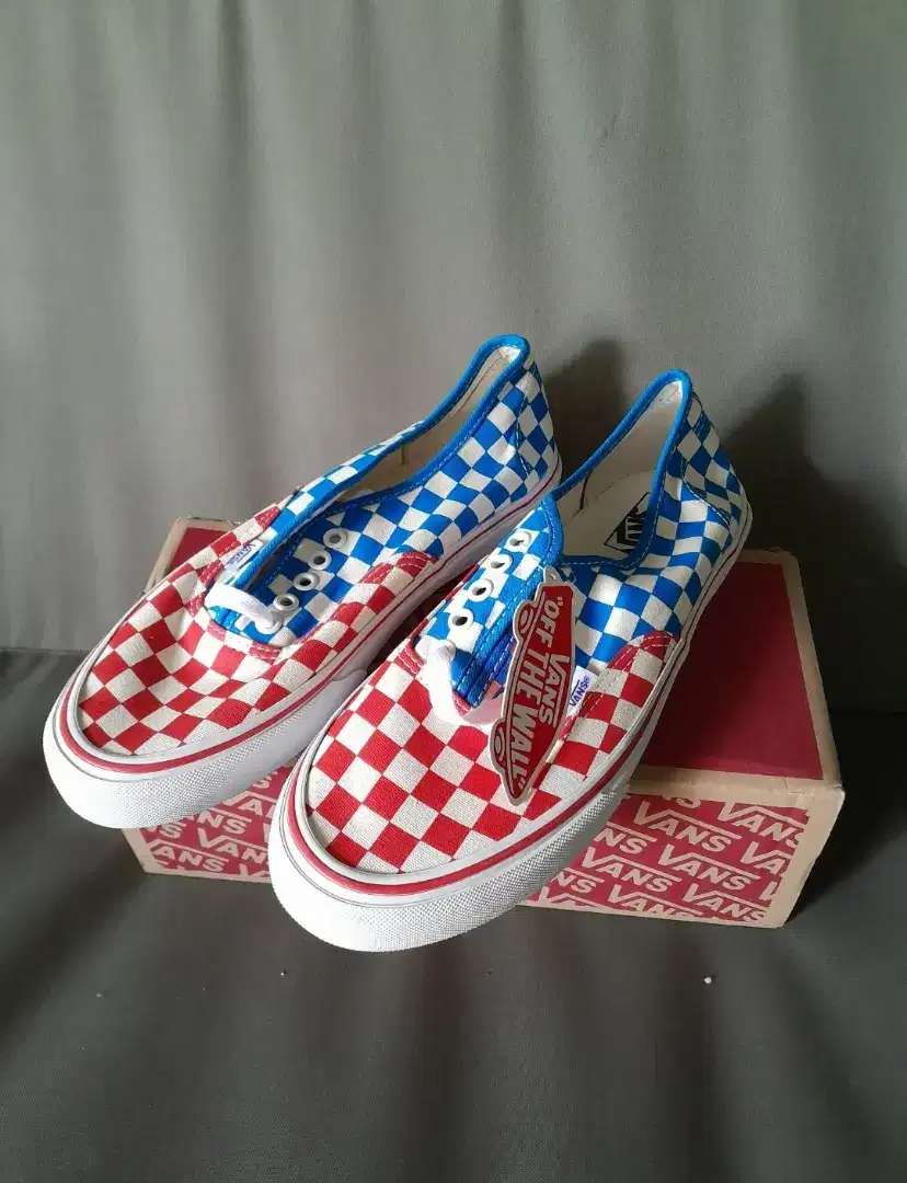 Vans authentic no 42