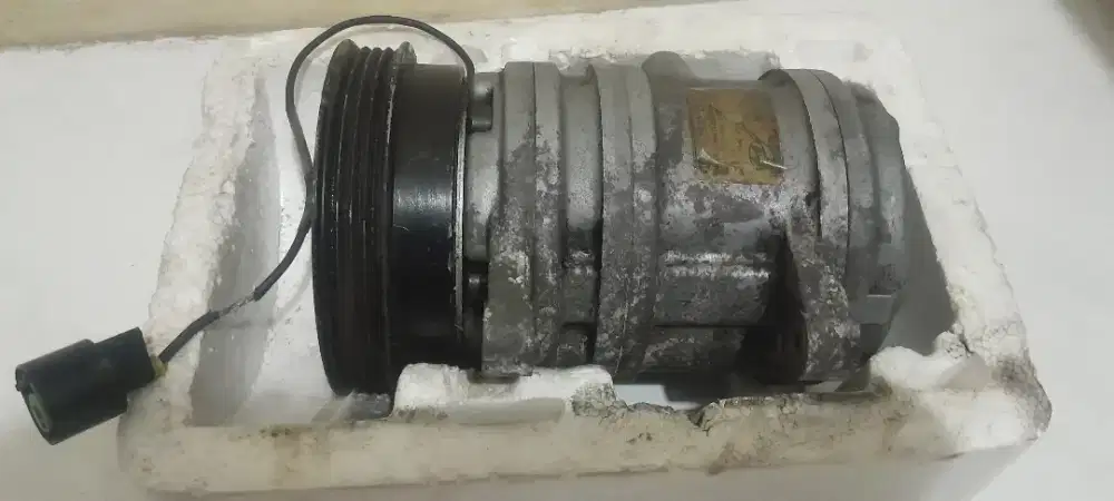 Jual 1 set kompresor & kondensor ac Asli Hyundai