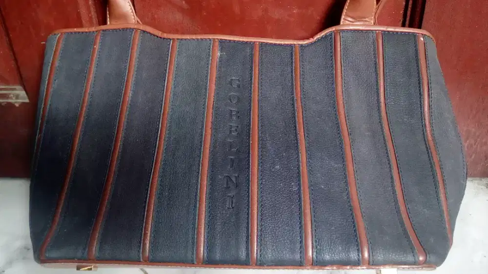 Tas wanita masih baru koleksi pribadi