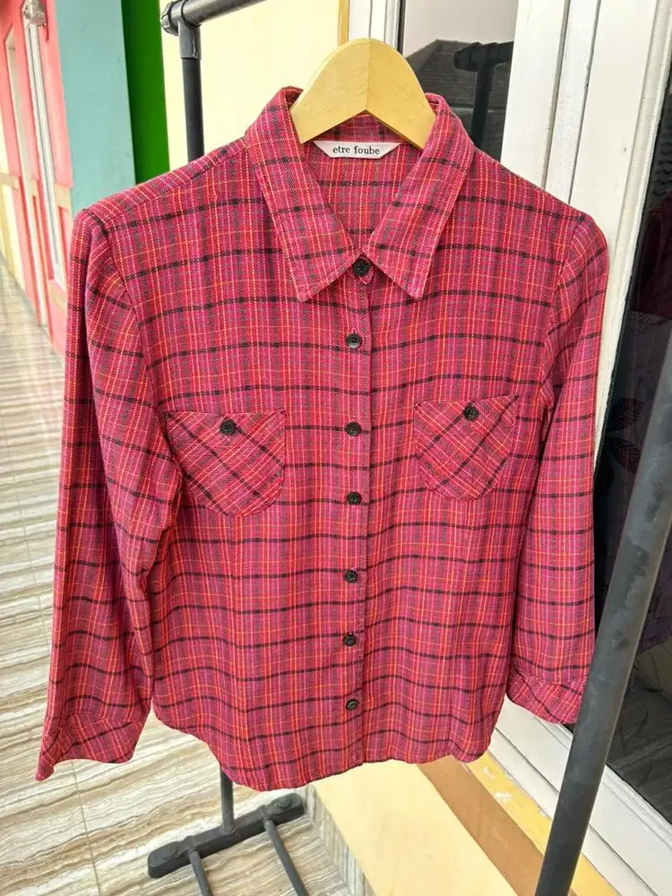 Kemeja Flanel maroon kuliah kerja wanita preloved