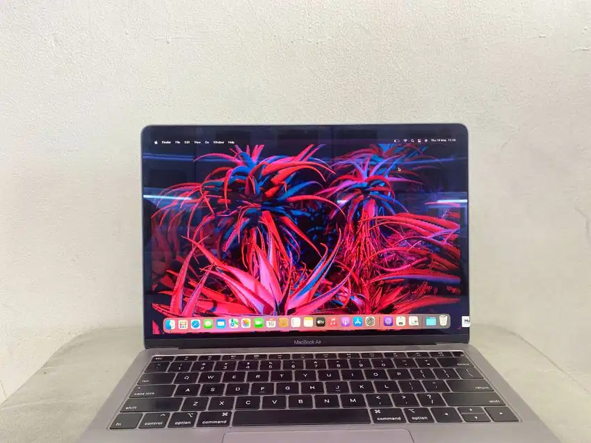 MACBOOK AIR 2019 13 INCH 16/256 INTEL CORE i5