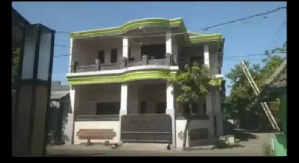 Disewakan Rmh pojok 2lt  jln utama griya bhyangkara permai sidoarjo