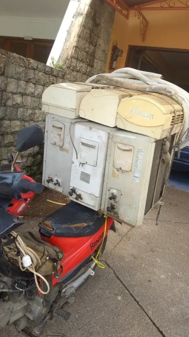 Jual beli AC bekas siap jemput kemana saja , fast respon