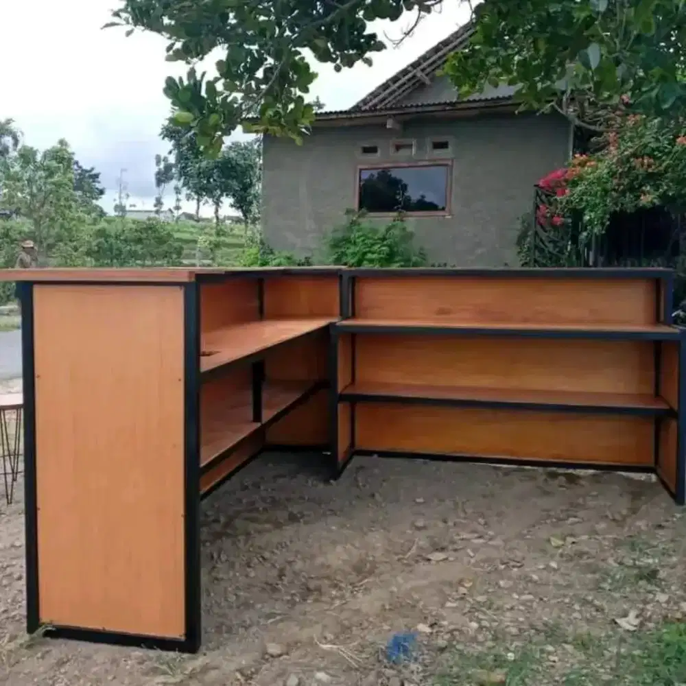 Meja bar bisa costum hrg terjangkau