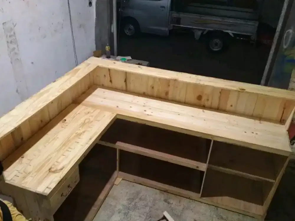 Meja bar minimalis bisa costum