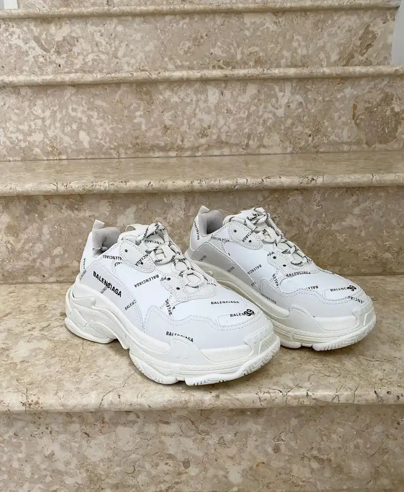 Balenciaga Triple S - Size 39 - No Box