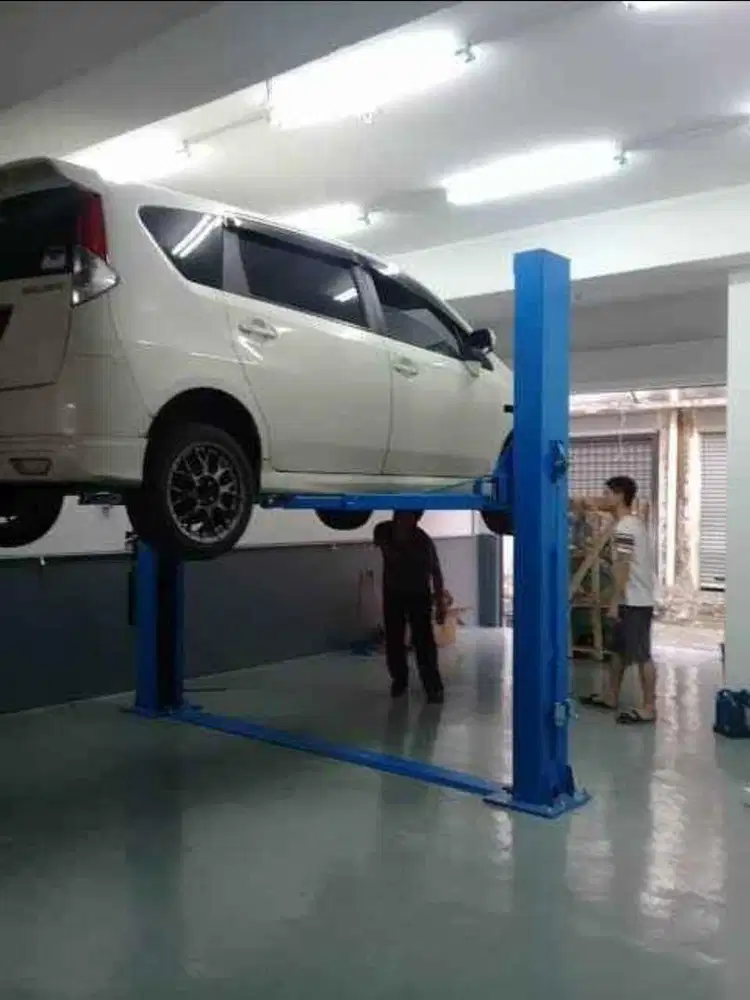 Two Post Lift Heshbon Rekondisi