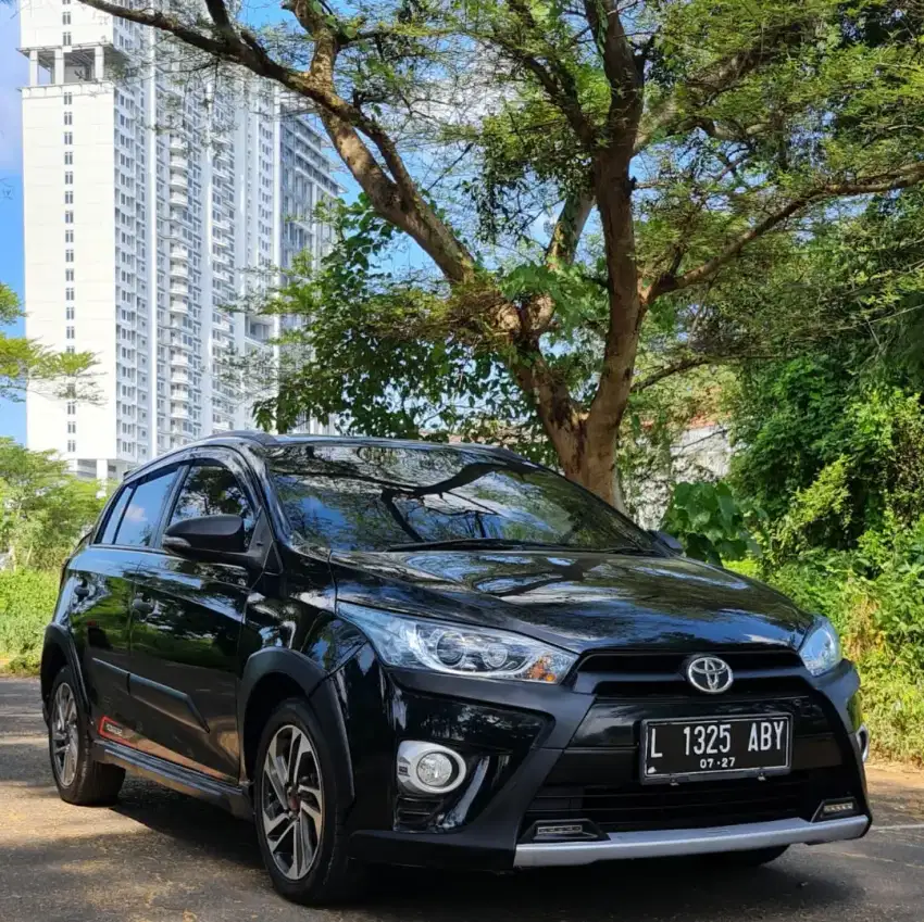 TDP 35 Jt Toyota New Yaris 1.5 Heykers TRD Automatic 2017 Hitam