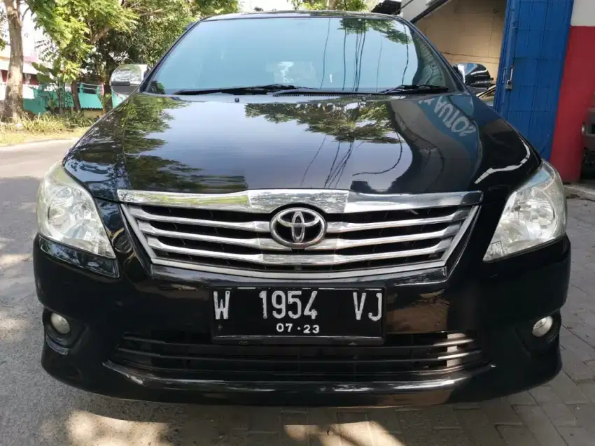 DP30jt Toyota kijang Innova 2.0G Bensin Manual 2013 Hitam Kredit Murah