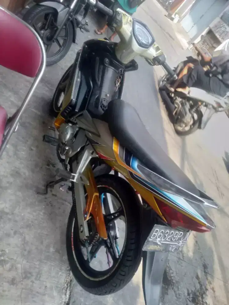 Jptr mx cw kplg th 07 dki tgn 1 set lkp pjk of lama msn hls bdy ors