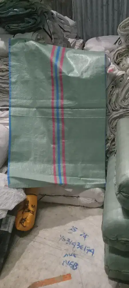 Karung baru ukuran 75 x 115 cm