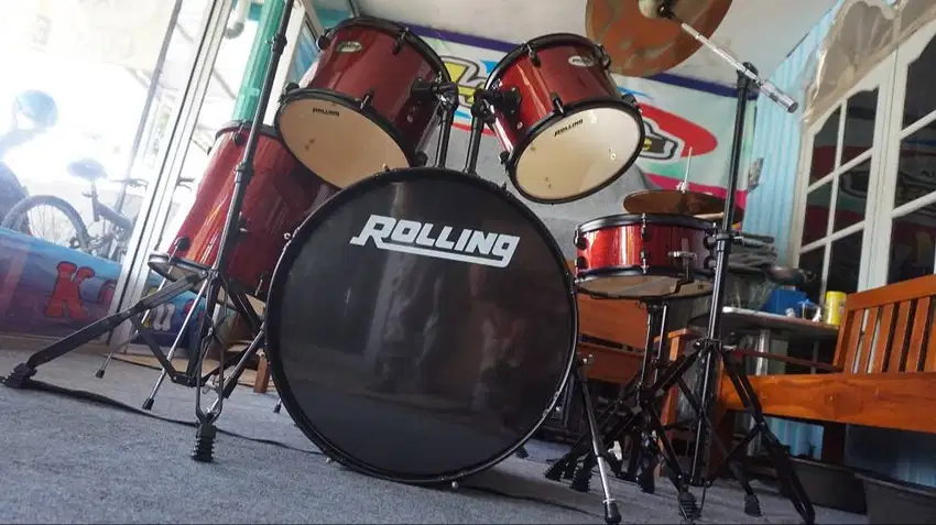 Drum akustik Merk Rolling