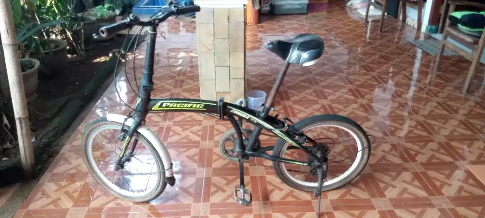 SEPEDA LIPAT MERK PACIFIC (NEGO)