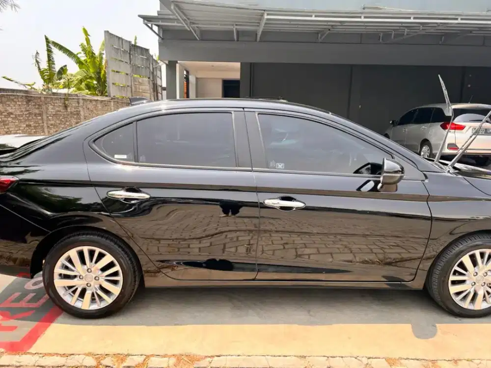 Di Jual Cepat Honda City Hitam
