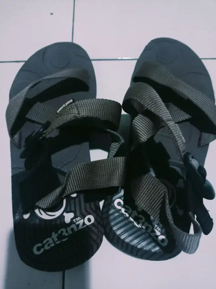 Sendal outdoor Catenzo