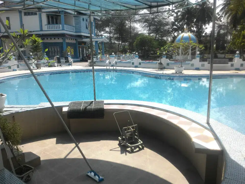 Jasa buat kolam renang