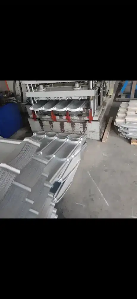 Mesin genteng metal classic 2x4 rollorming