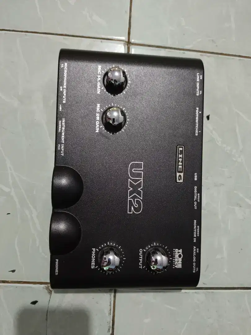 Soundcard pod line6 ux2.