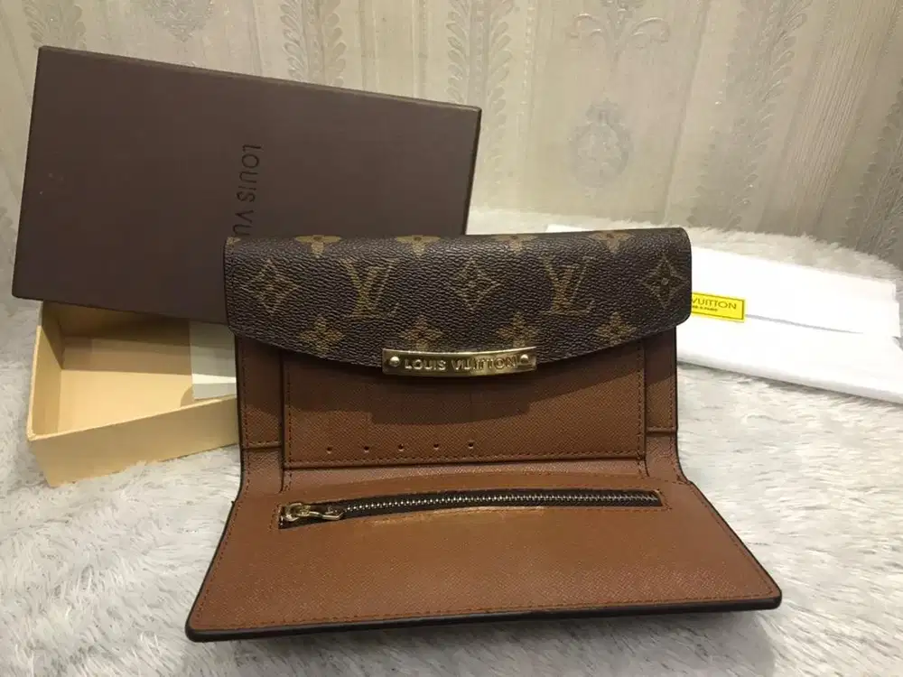 Dompet LOUIS VUITTON grade A premium