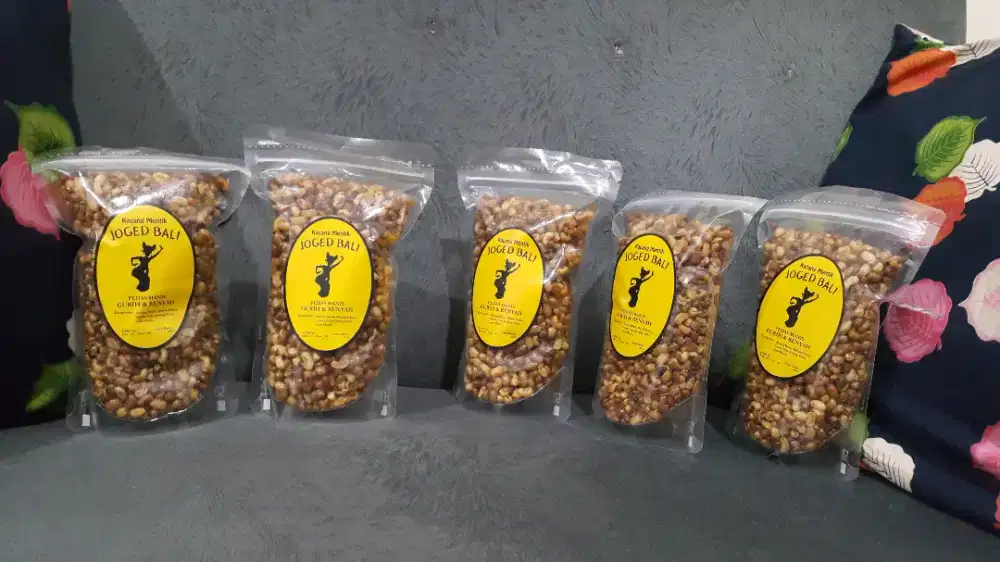 Kacang menthik joged bali